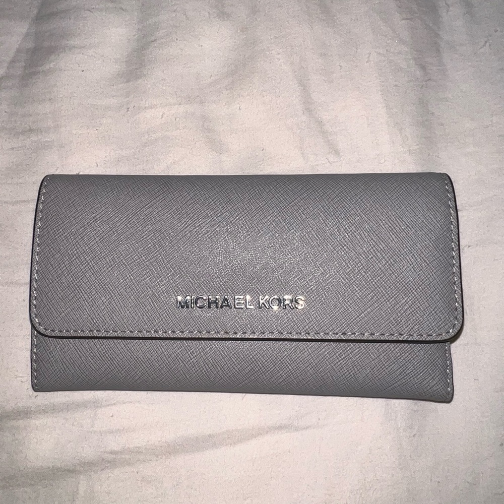 michael kors wallet